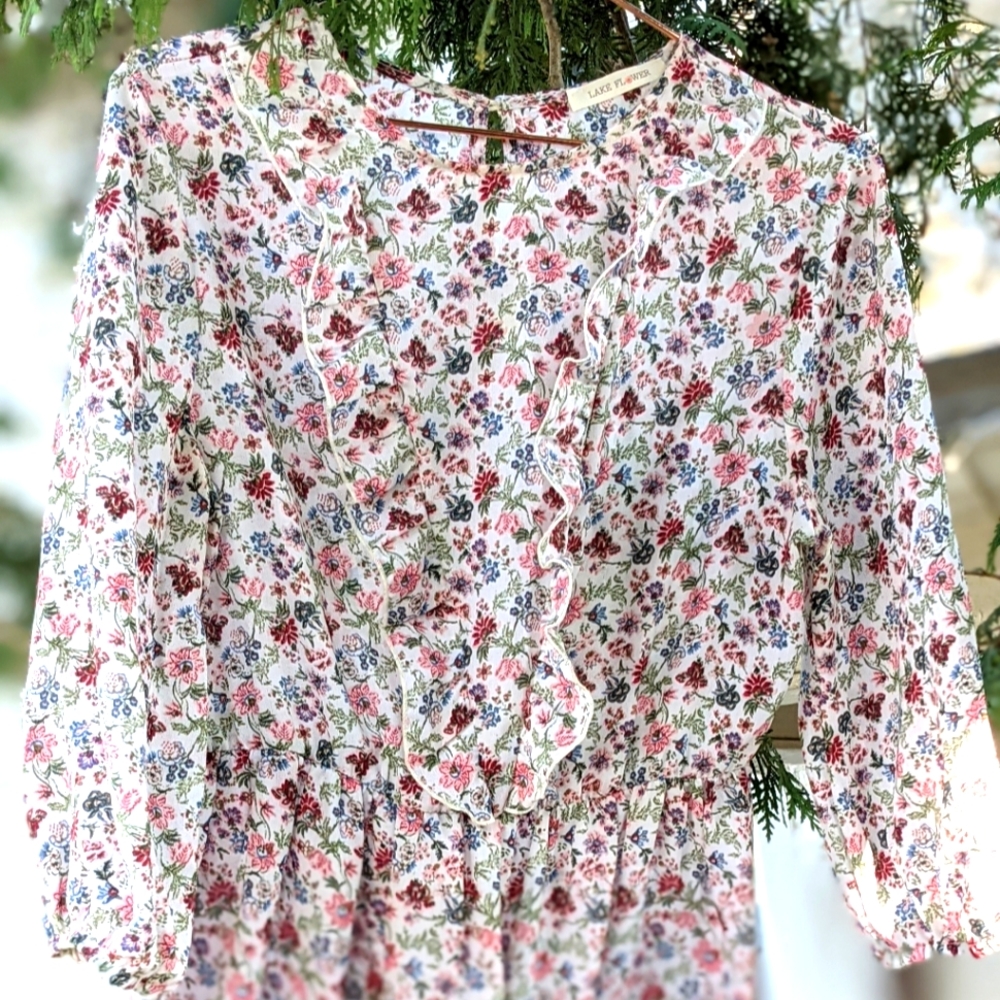 Small Prairie Floral Modest Knee Length Dress